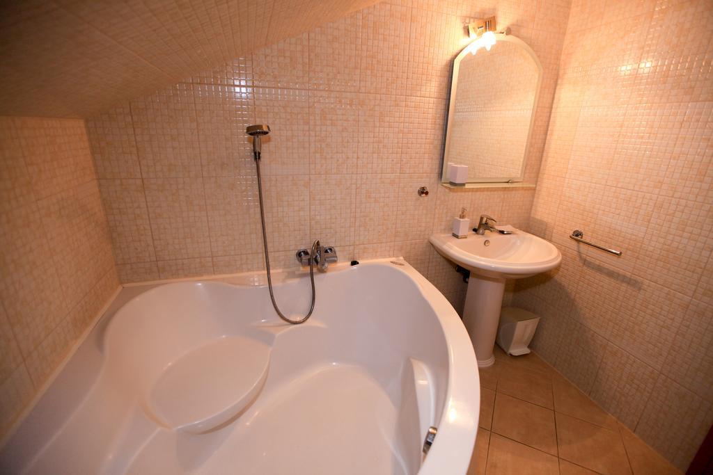 Apartments Miroslav Povljana Extérieur photo
